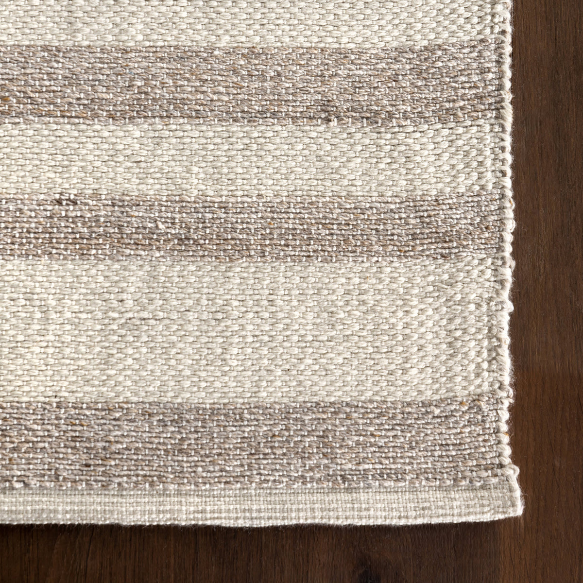 Auriel Stiped Indoor/Outdoor Rug | Beige